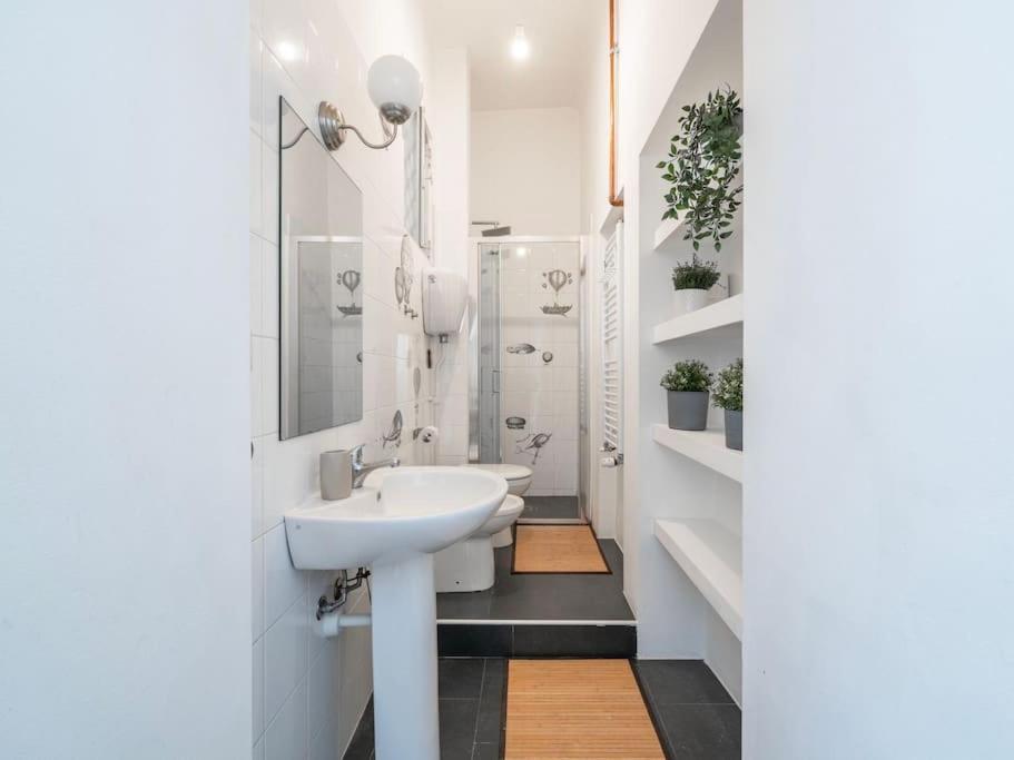 Nice Apartment In Milan Porta Venezia Duomo Milão Exterior foto