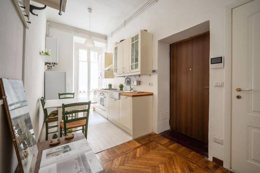 Nice Apartment In Milan Porta Venezia Duomo Milão Exterior foto